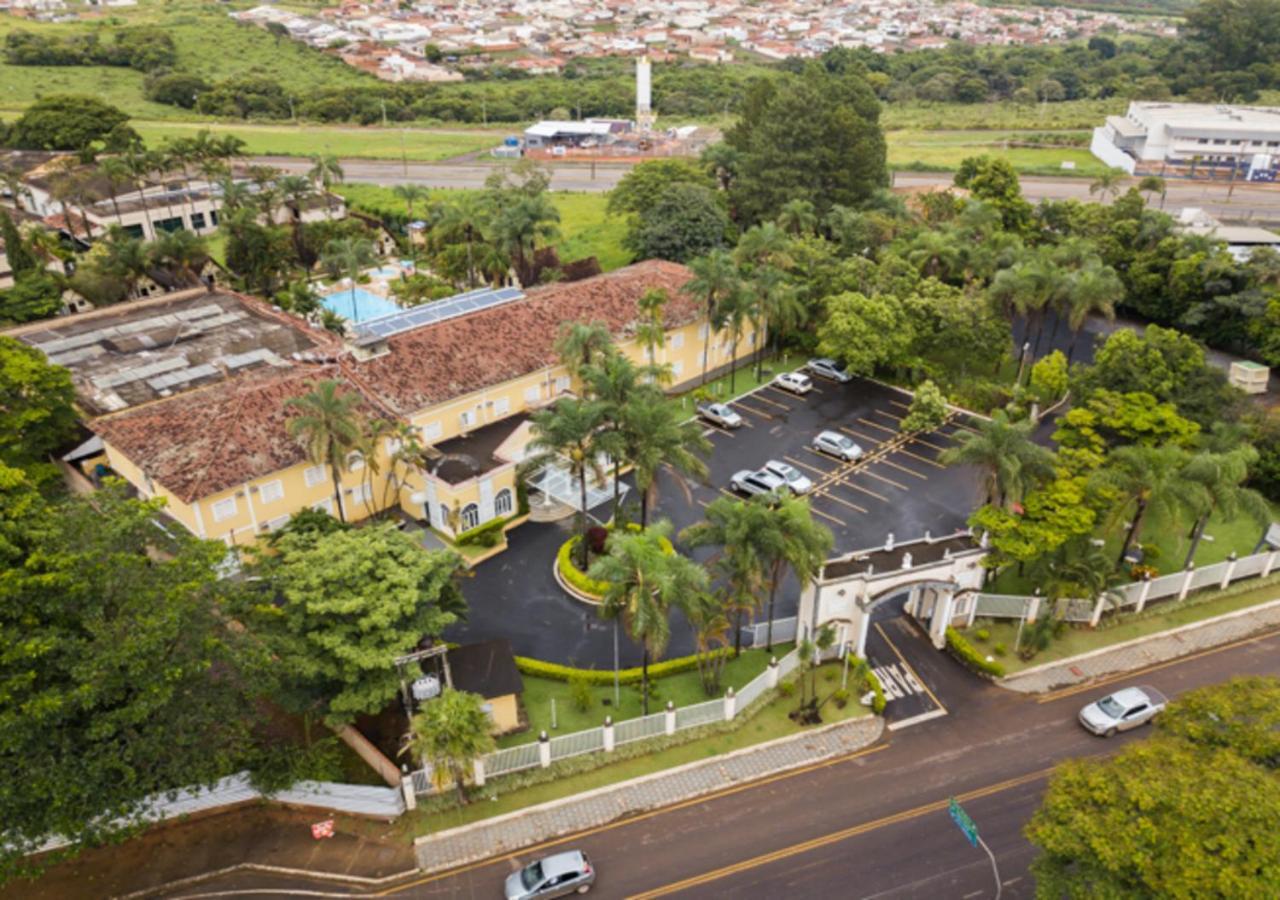 Hotel Dona Beja Araxá Exterior foto