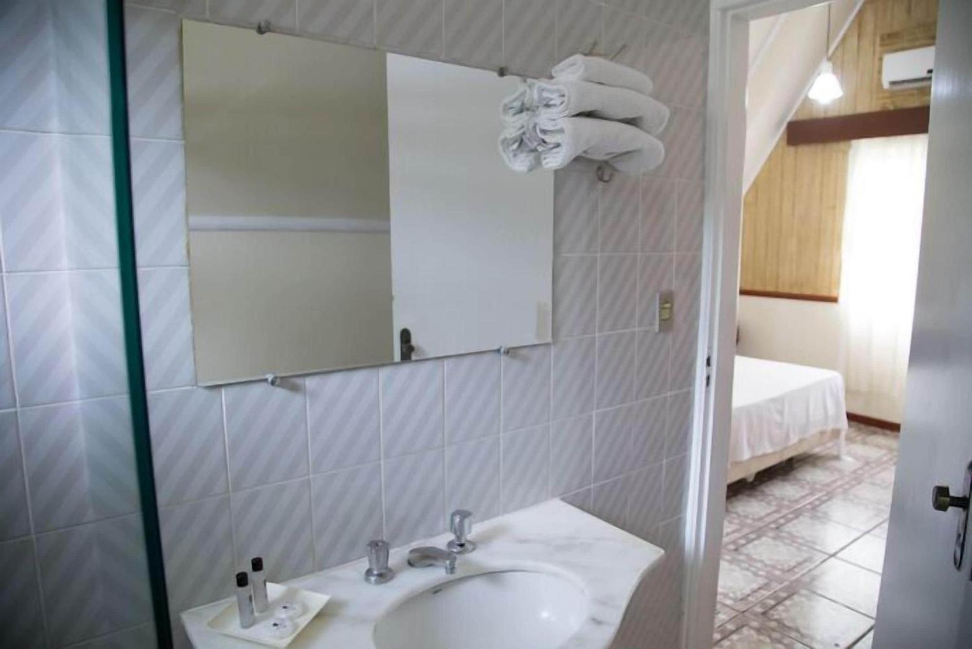 Hotel Dona Beja Araxá Quarto foto